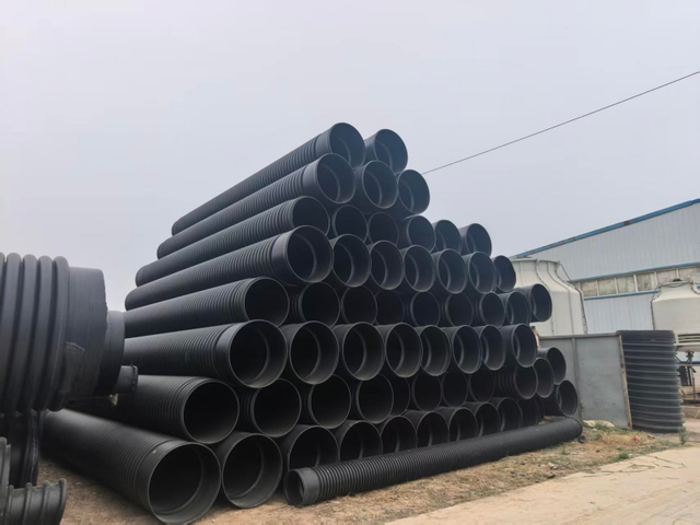 HDPE double-wall corrugated pipes